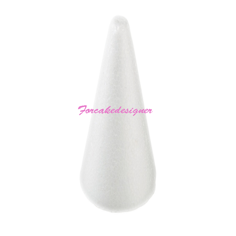  Foto: Cono diametro 9cm H 20