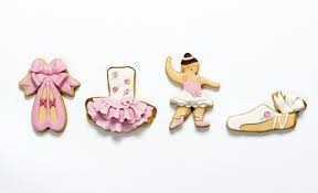  Foto: DECORA - KIT 4 TAGLIAPASTA BALLERINA