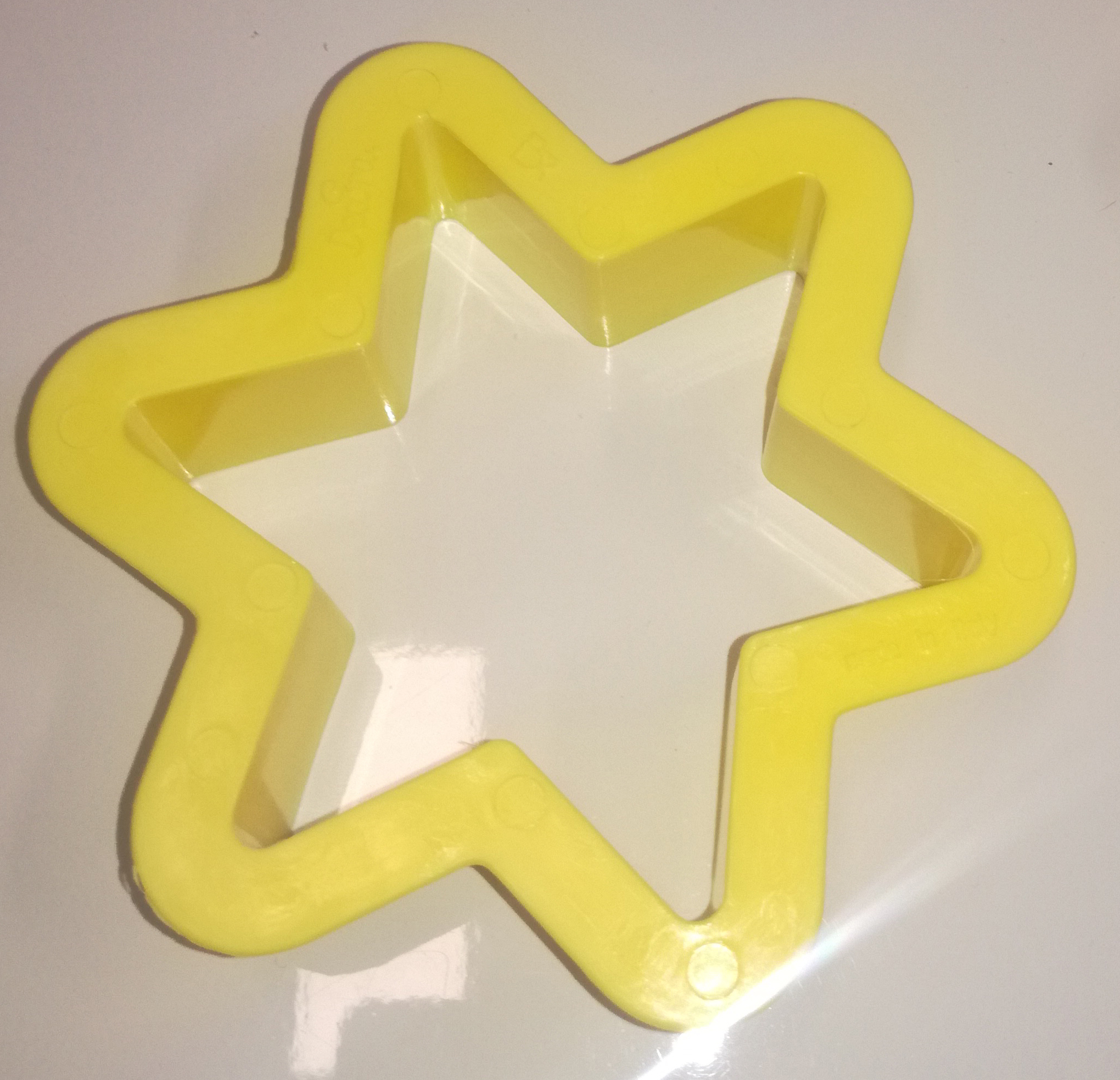  Foto: Wilton - tagliapasta stella 9 cm