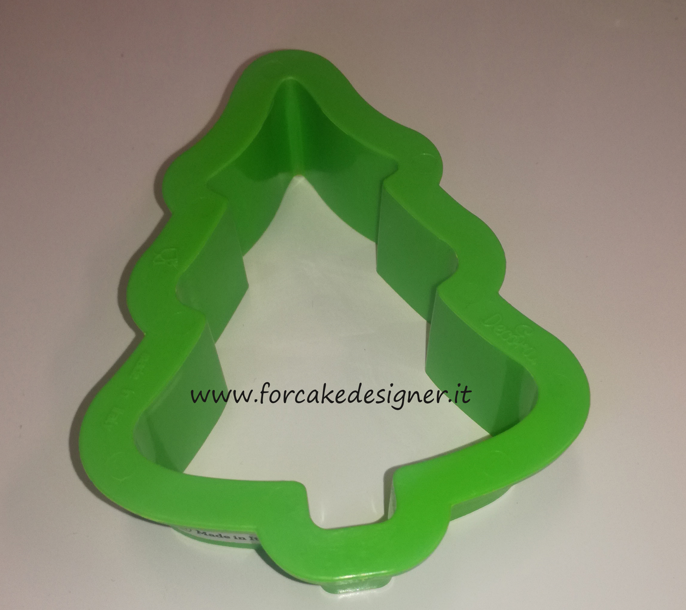  Foto: Wilton  - tagliapasta albero di natale 9 cm